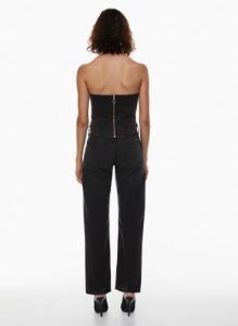 the 80s comfy lo-rise loose jean sold by Aritzia