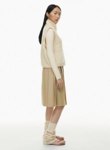 bigfoot polar snowbank vest sold by Aritzia