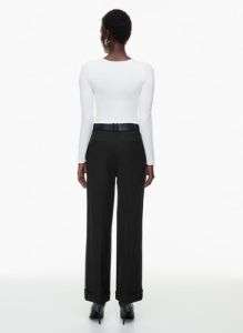 infinity pant sold by Aritzia