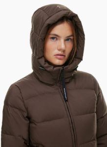the super mini puff™ hoody sold by Aritzia