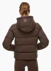 the super mini puff™ hoody sold by Aritzia