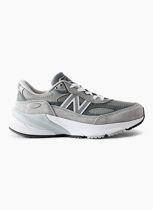 990v6 sold by Aritzia product image thumbnail 3