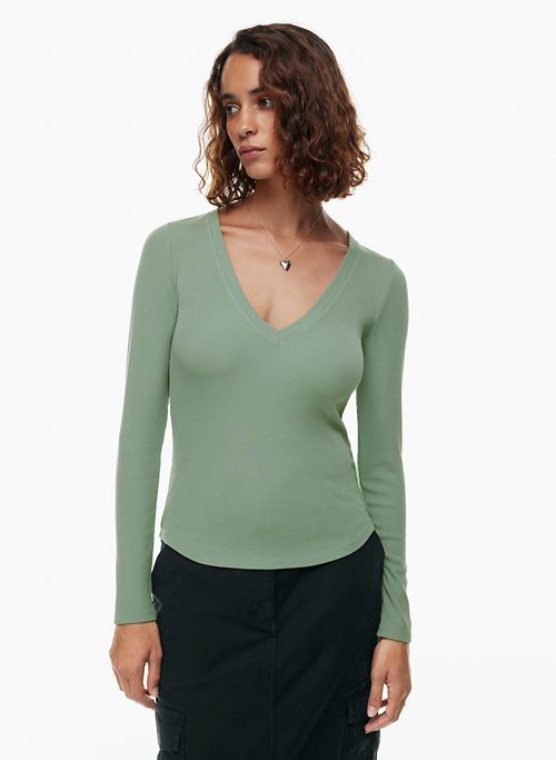 stellar v-neck longsleeve sold by Aritzia product image thumbnail 2