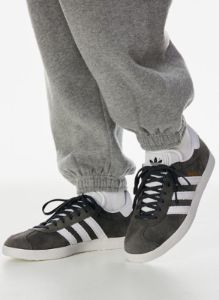 gazelle sold by Aritzia