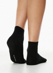 day ankle sock sold by Aritzia