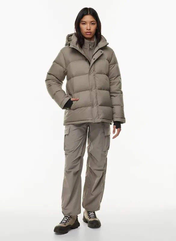 the super puff™ sold by Aritzia