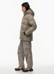 the super puff™ sold by Aritzia