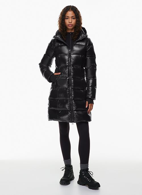 the supersnug puff™ mid sold by Aritzia