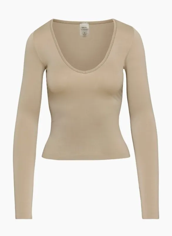 sinchseamless™ kiri longsleeve sold by Aritzia