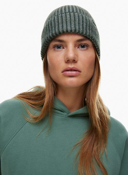 rush beanie sold by Aritzia