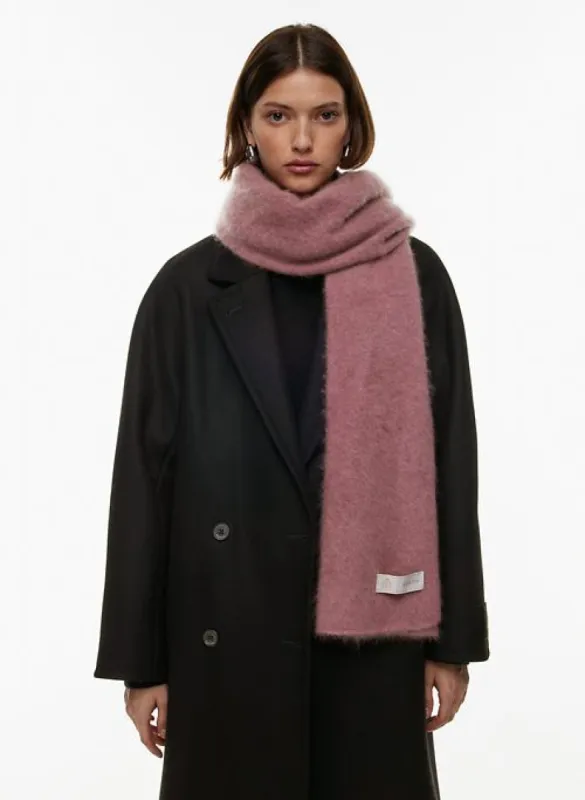 maine scarf sold by Aritzia
