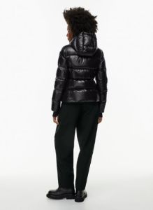 the supersnug puff™ sold by Aritzia