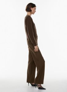 luxe cashmere canberra cardigan sold by Aritzia