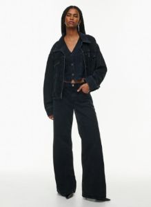 clara jean sold by Aritzia