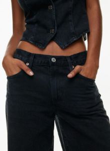 clara jean sold by Aritzia