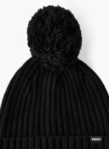 echo beanie sold by Aritzia