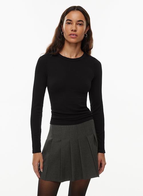 sinchseamless™ rib willow longsleeve sold by Aritzia
