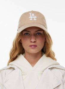 los angeles dodgers baseball cap sold by Aritzia