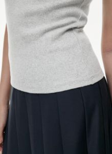 venti tank sold by Aritzia