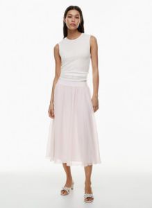 centerpiece skirt sold by Aritzia