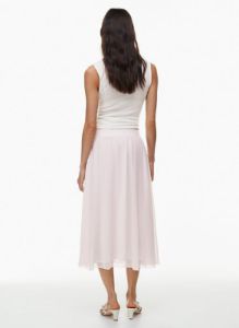 centerpiece skirt sold by Aritzia