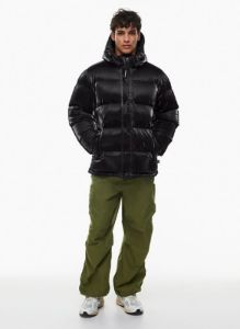 the super puff™ mens sold by Aritzia