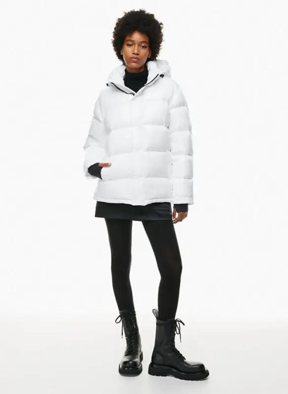 the super puff™ sold by Aritzia