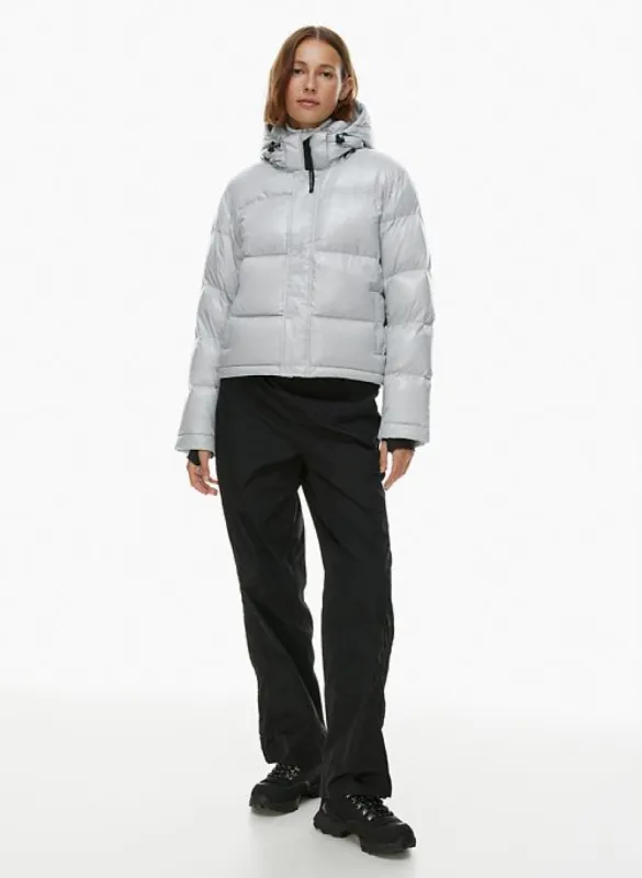 the super puff™ shorty sold by Aritzia