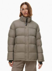 the super (re)puff™ sold by Aritzia