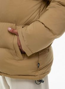the super puff™ mens sold by Aritzia