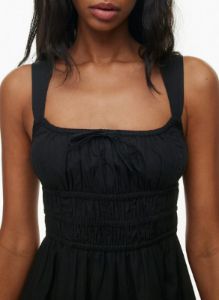 martine poplin dress sold by Aritzia