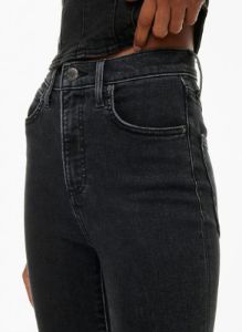 the lola hi-rise skinny jean sold by Aritzia