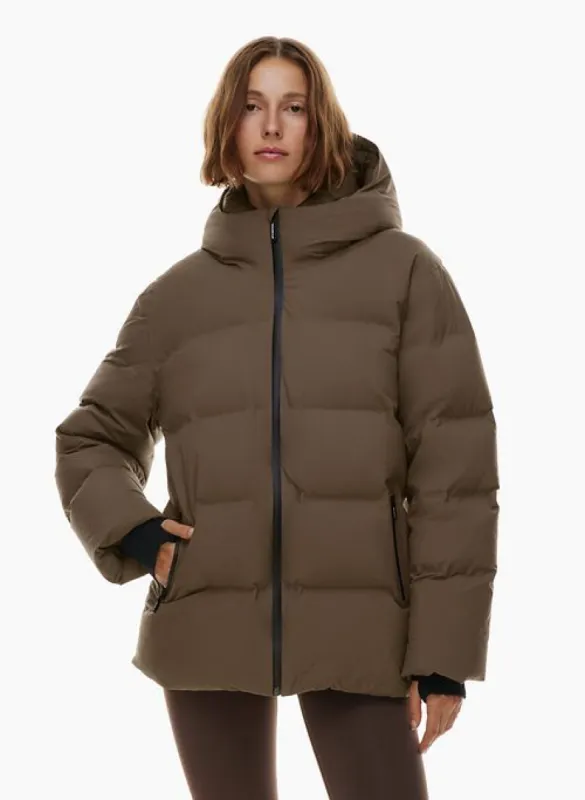 the super puff₂o™ sold by Aritzia