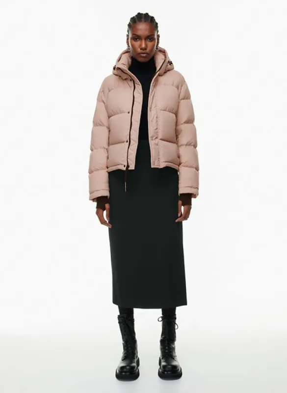 the super puff™ shorty sold by Aritzia