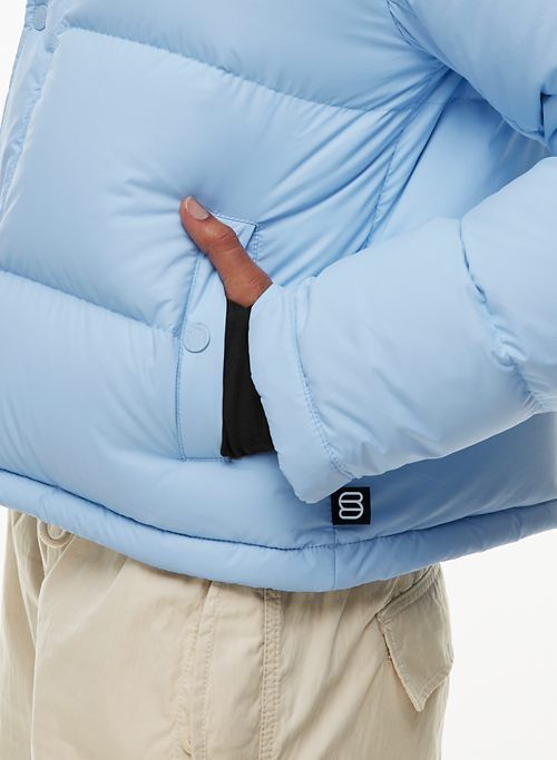 the super puff™ shorty sold by Aritzia product image thumbnail 4