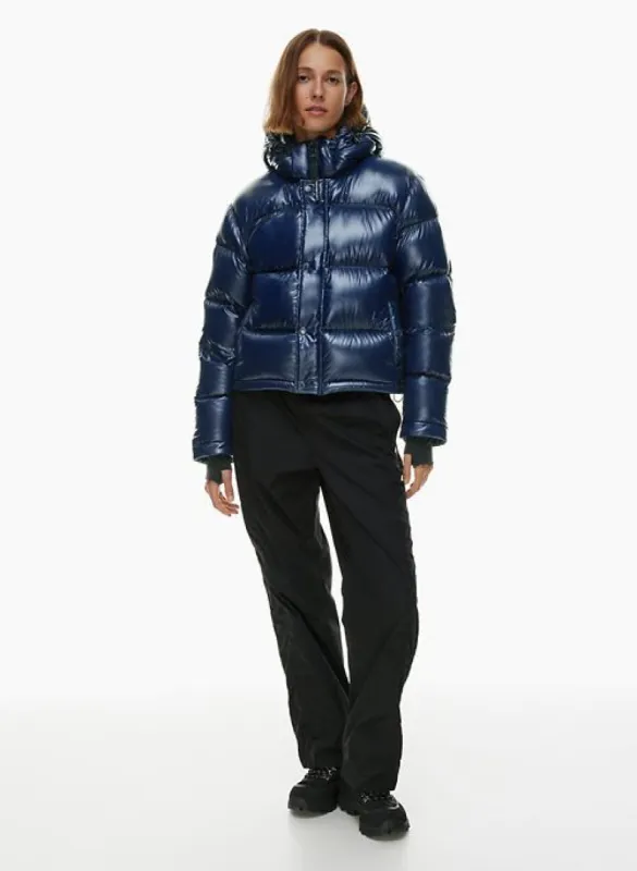 the super puff™ shorty sold by Aritzia