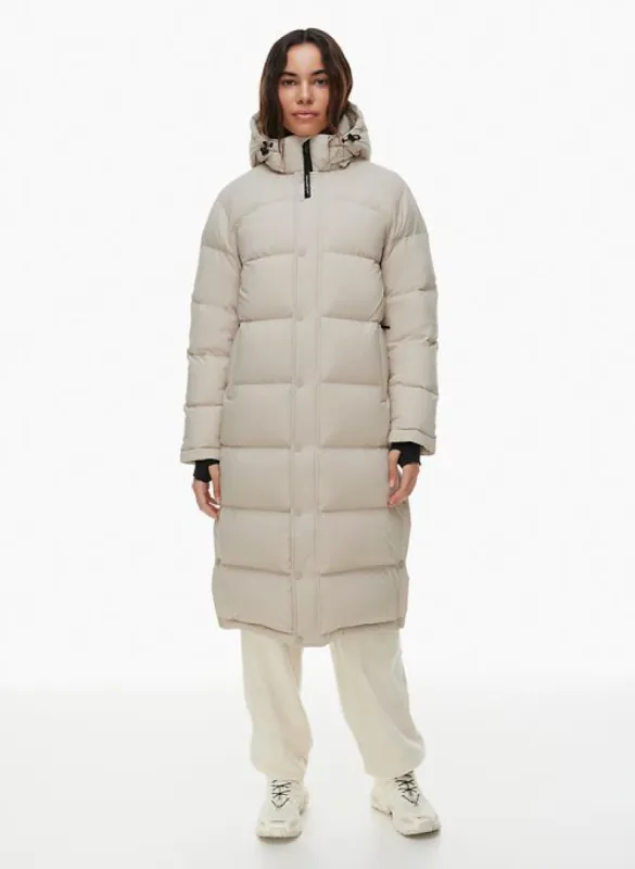 the super puff™ long sold by Aritzia