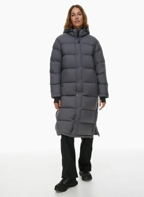 the super puff™ long sold by Aritzia