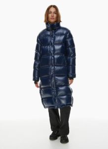 the super puff™ long sold by Aritzia