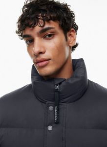 the super puff™ vest mens sold by Aritzia