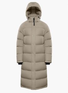 the super puff™ long sold by Aritzia