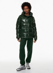 the super puff™ sold by Aritzia