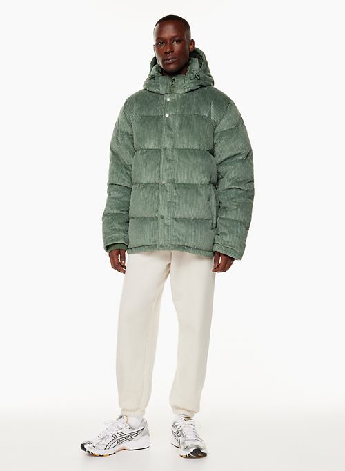 the super puff™ mens sold by Aritzia