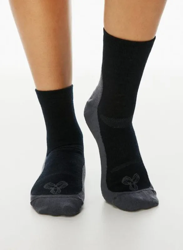 hike lite ankle sock sold by Aritzia