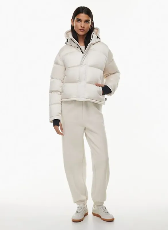the super puff™ shorty sold by Aritzia