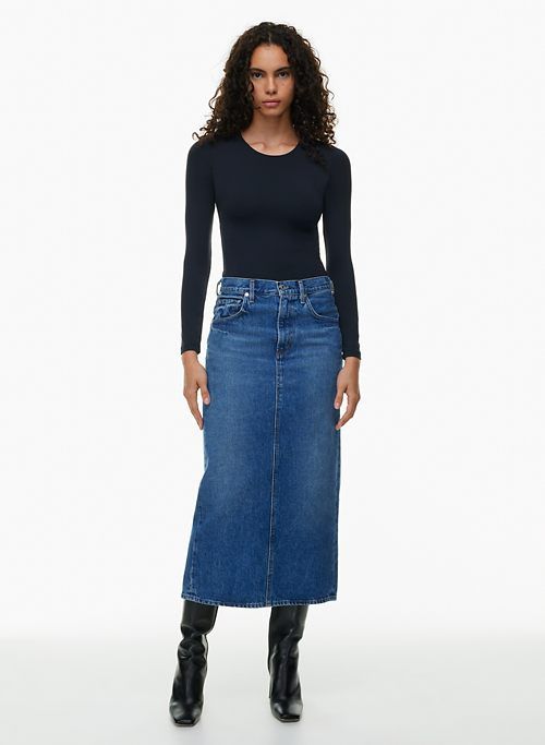 peri pencil skirt sold by Aritzia