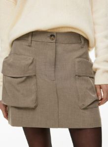 astral skirt sold by Aritzia