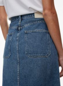 anouk jean skirt sold by Aritzia