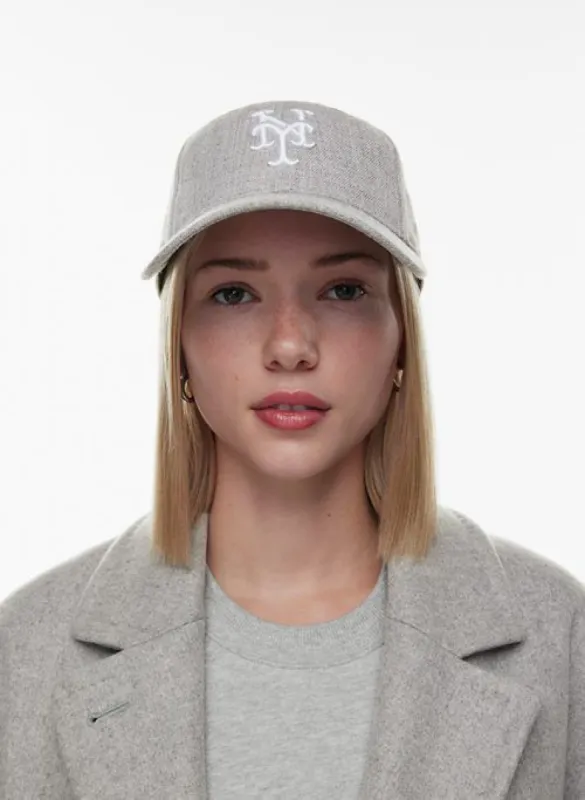 new york mets baseball cap sold by Aritzia
