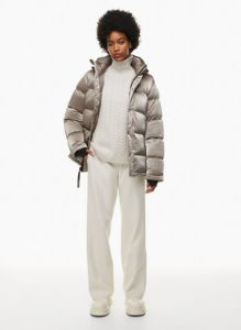 the super puff™ sold by Aritzia